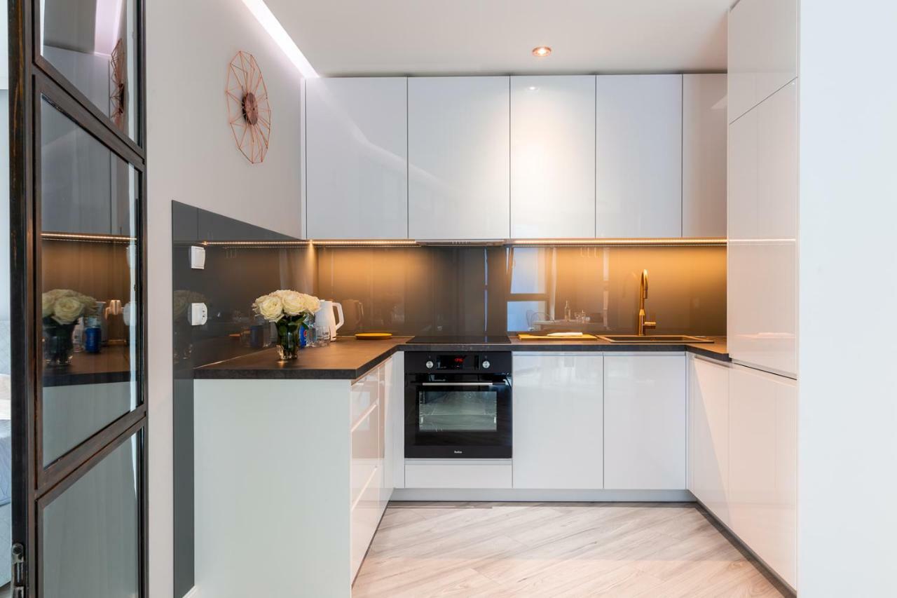 Apartament Miedziany Єленя-Ґура Екстер'єр фото